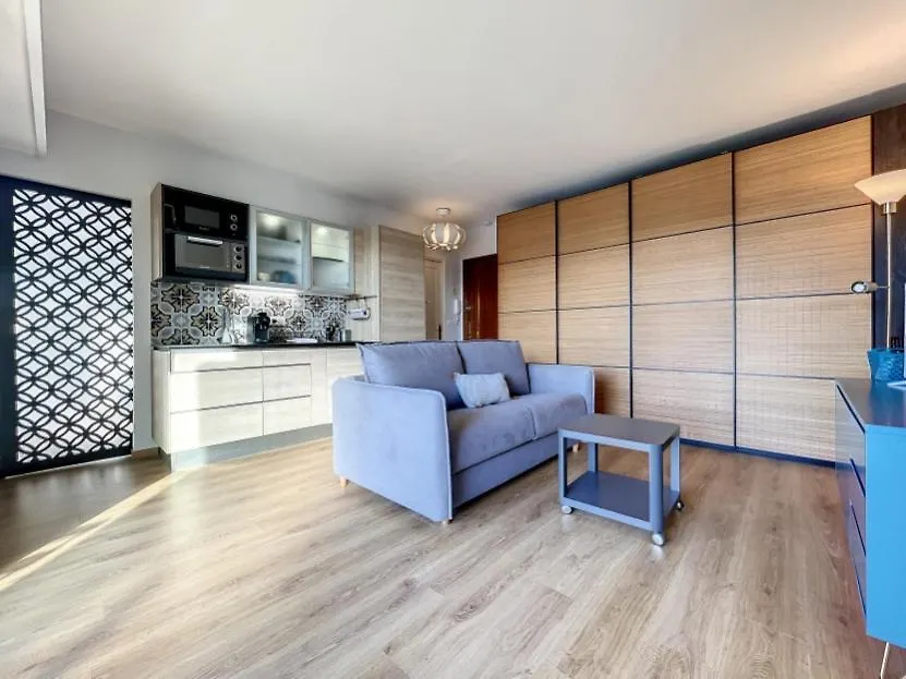 Cap D'Antibes 2P Garage Proche Mer Hermitage Francia