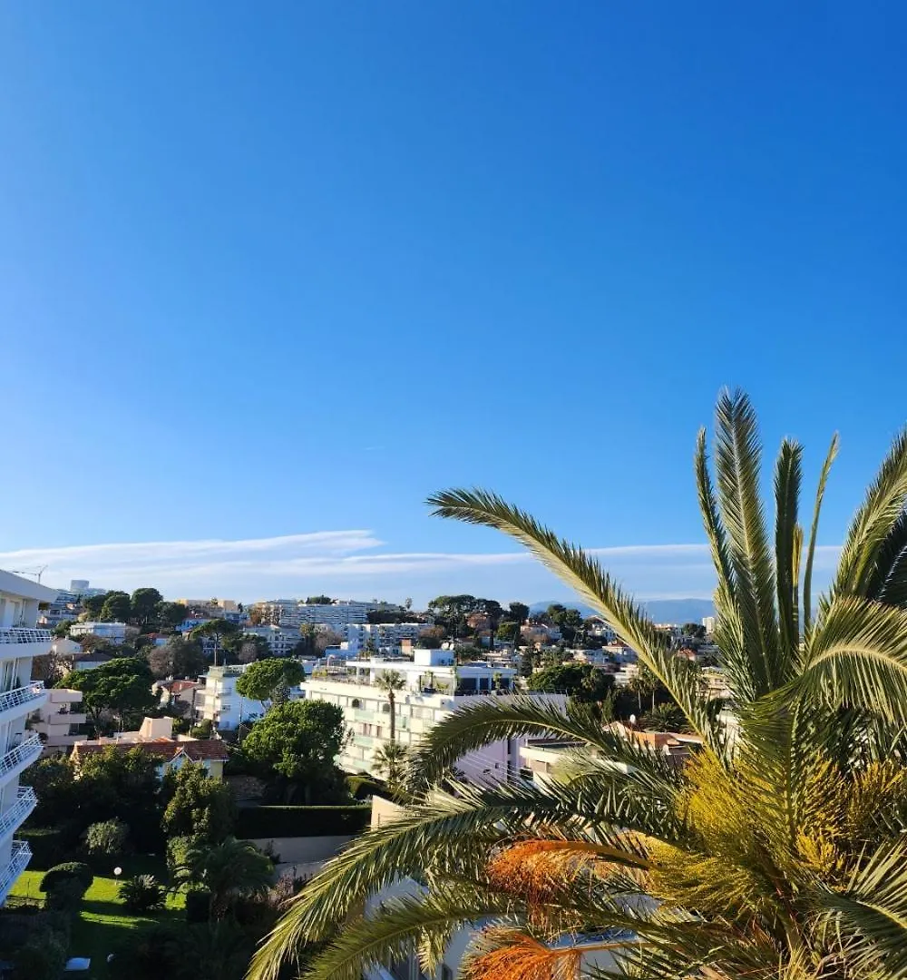 Cap D'Antibes 2P Garage Proche Mer Hermitage Apartment Antibes